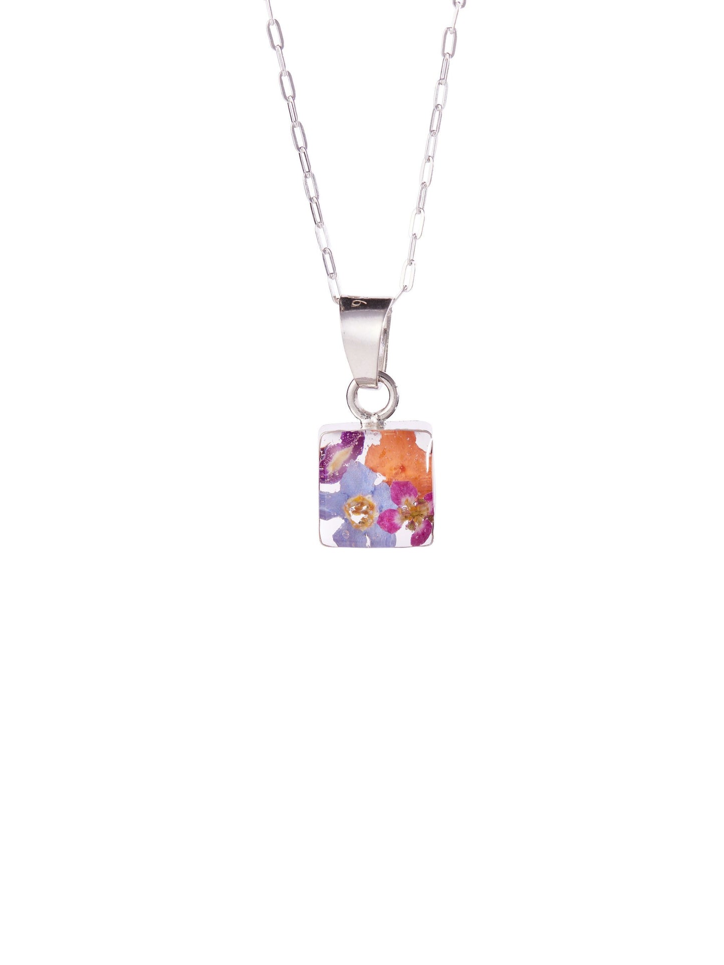 🎁 Tiny Square Pendant with Wildflowers (100% off)