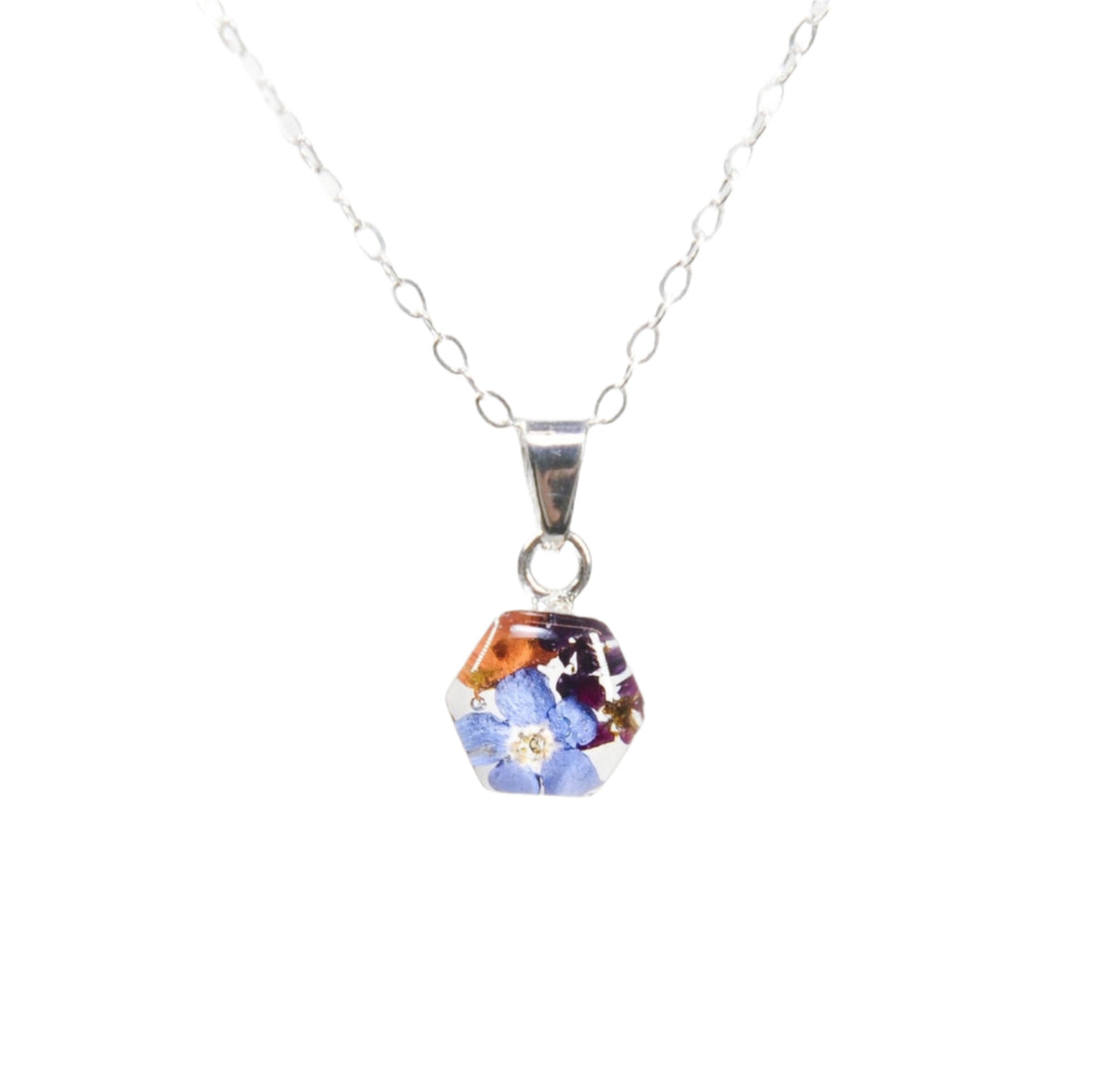 🎁 Tiny Hexagon Pendant with Wildflowers (100% off)