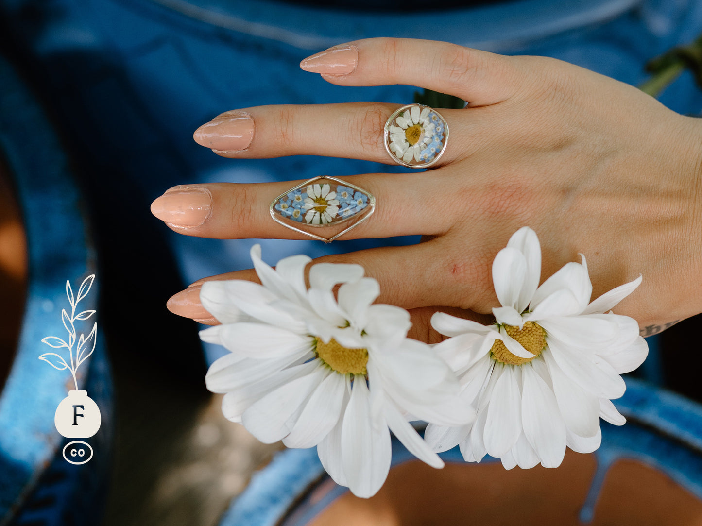 Marquise Ring with Daisy and Forget Me Not Flowers