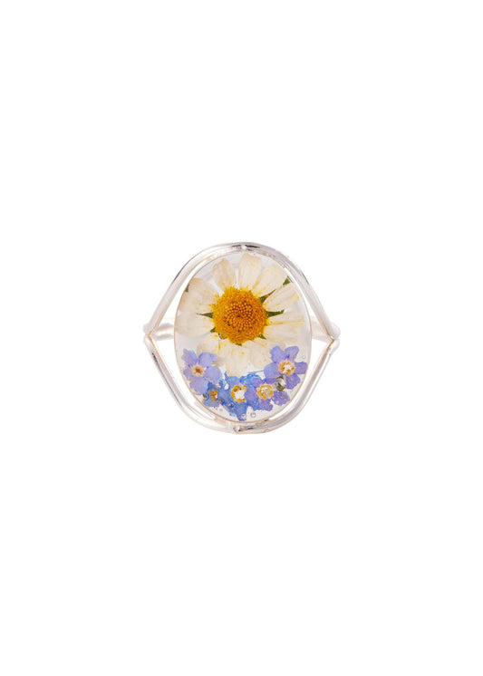 Oval Ring Daisy and Forget Me Not Flowers