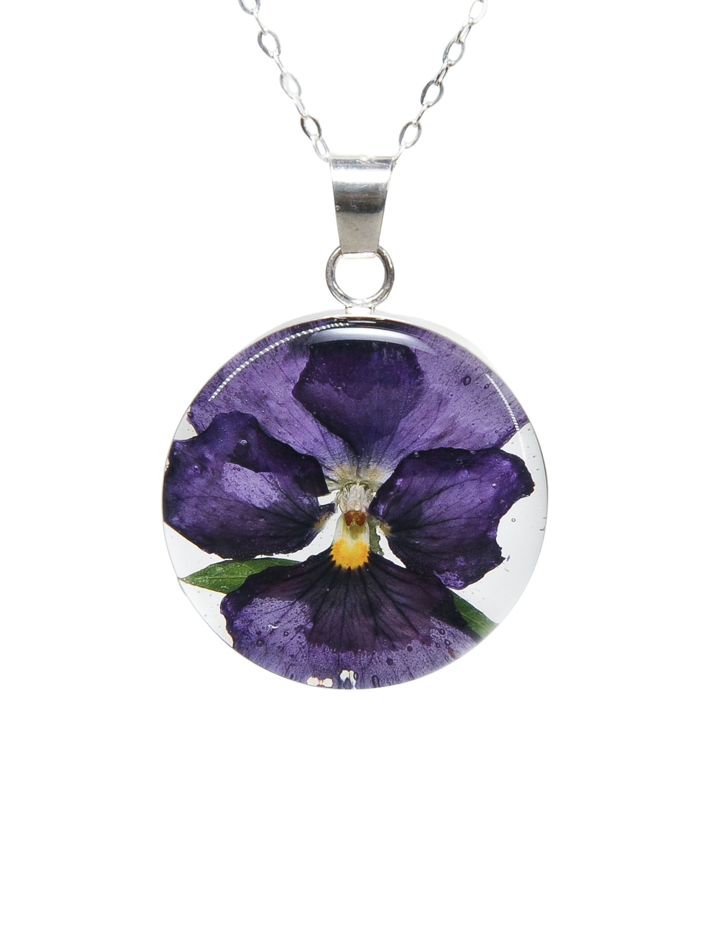Large Round Pendant with Pansy Flower