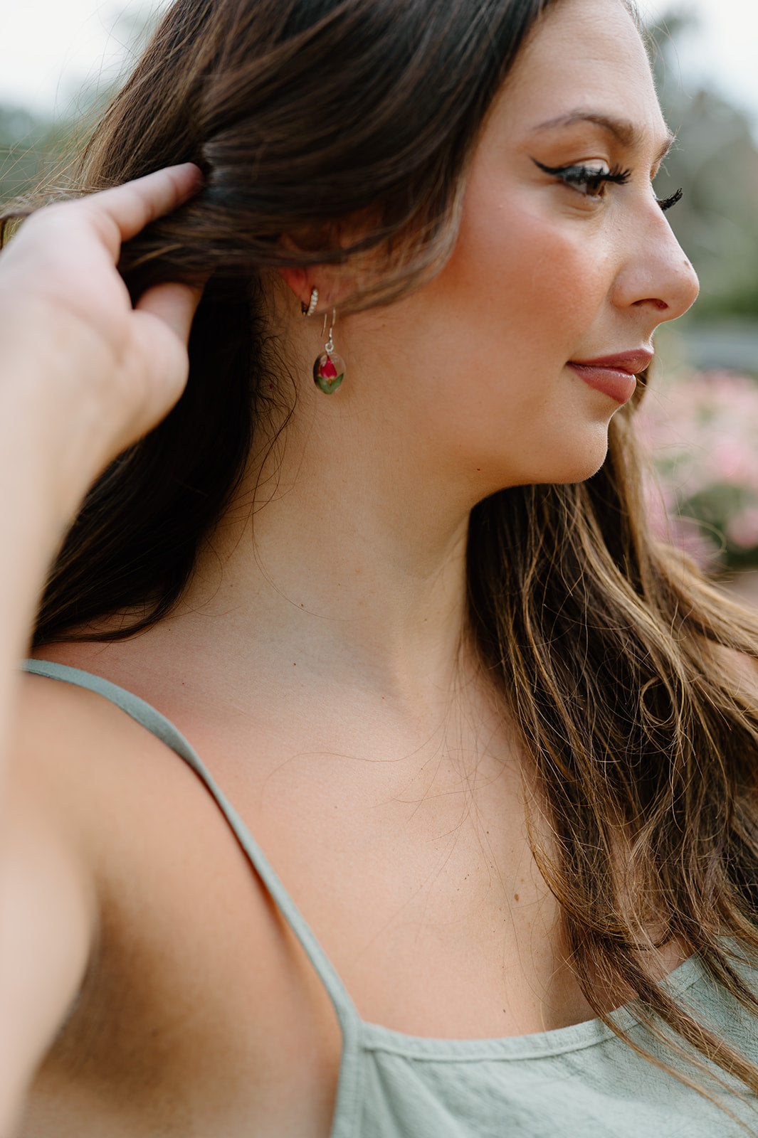 Oval Earrings with Rosebuds